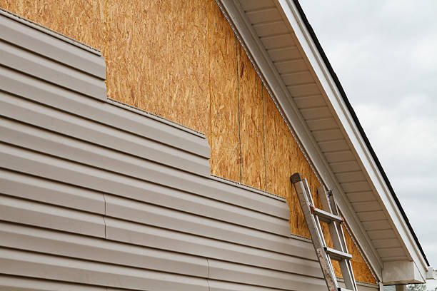24/7 Emergency Siding Repair experts in Frankfort, KY